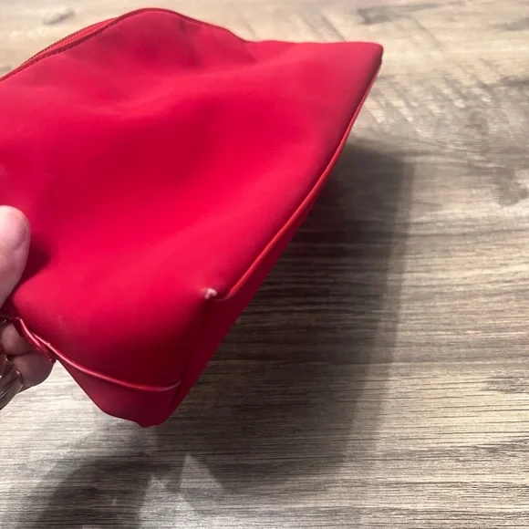 Dolce and Gabbana cosmetic case - Picture 3 of 8